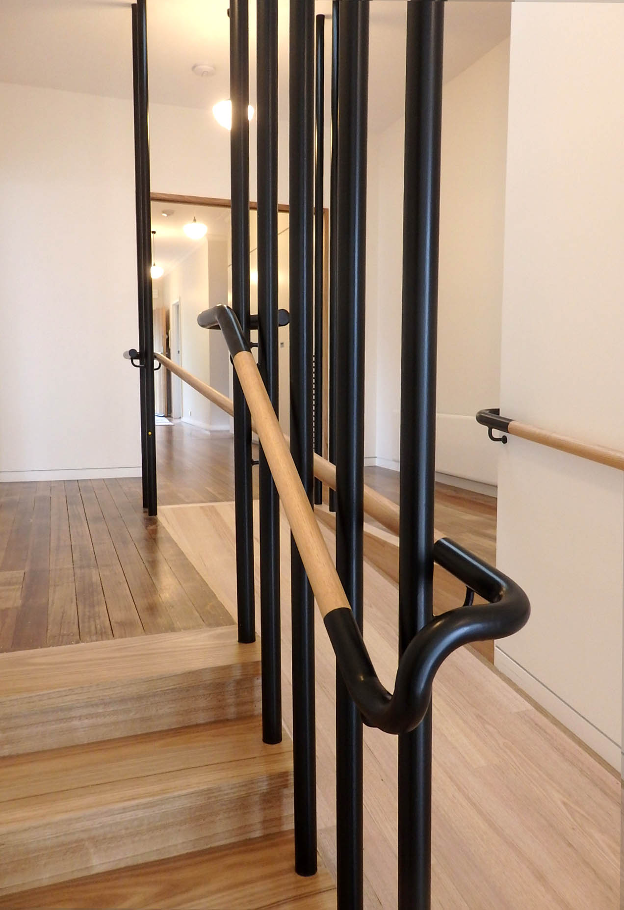 steel and timber handrail
